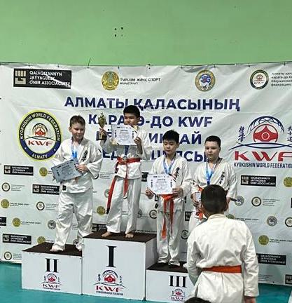 5 “А” сынып оқушысы Есенали Акежан І орын иеленді. Жас дарын, спортшы жеңімпазымызды жүлдесімен құттықтаймыз!