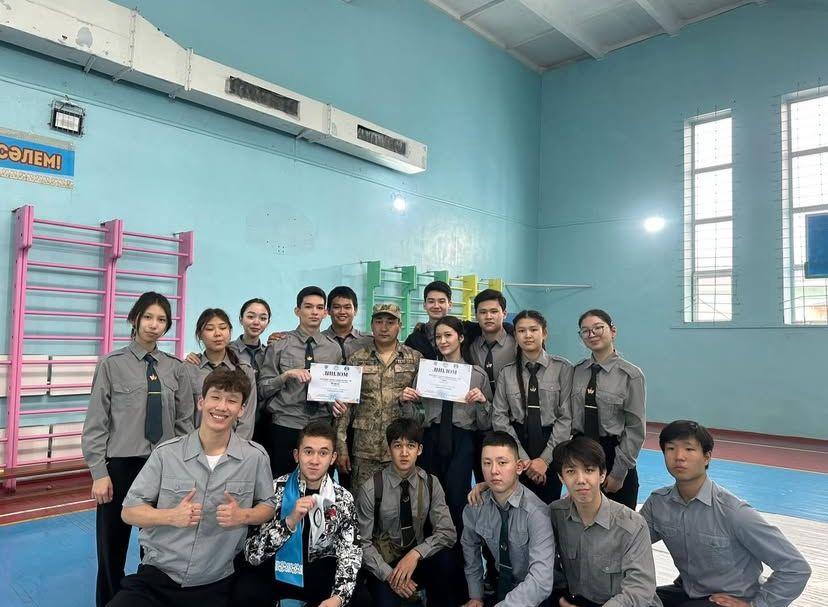 Алматы қаласы білім басқармасы “Қалалық дене шынықтыру және спорт  оқу-тәжірибелік орталығы”ұйымдастырған, Алматы қаласы Білім басқармасының «Кубогына» арналған қалалық әскери-спорттық эстафетаның  жарысында мектеп-лицейіміздің оқушылары 1-орын иегер