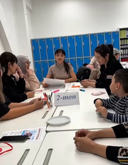 33 мектеп-лицейінде «Оқушының оқу мотивациясын арттыруда ата-ананың рөлі» тақырыбында ата-аналар жиналысы өткізілді.