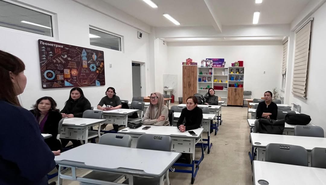 “Баланы тәрбиелеу – болашақты тәрбиелеу» ата-ана жиналысы