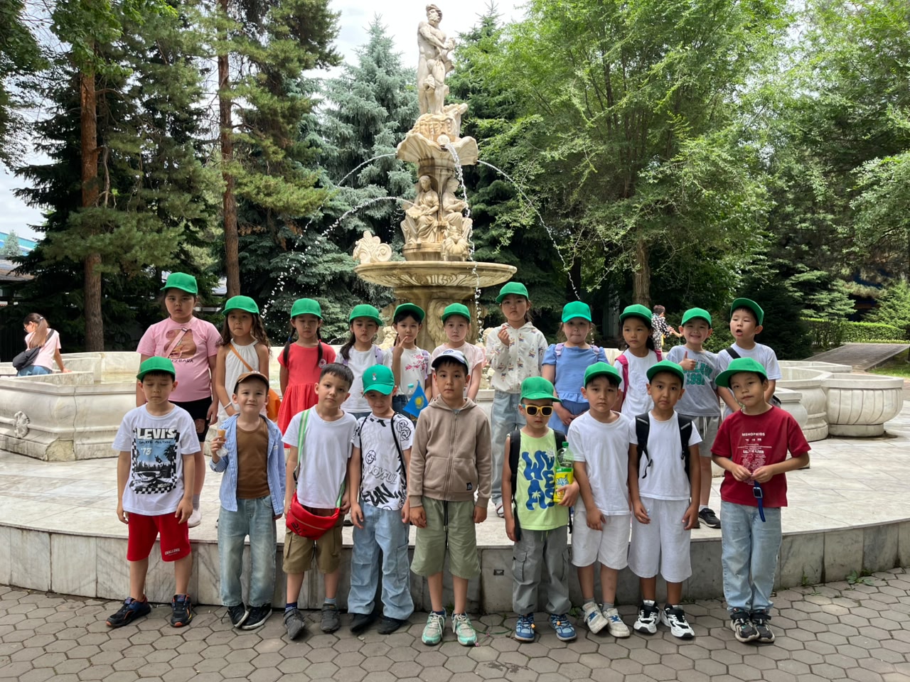 Бүгін, 02.06.2026 ж «ЖАЗ Fest – 2026» жазғы сауықтыру лагерінің жұмыс жоспары бойынша оқушылардың жазғы демалысын тиімді ұйымдастыру, танымдық қабілеттерін дамыту және салауатты өмір салтын насихаттау мақсатында бірқатар іс-шаралар өткізілді.